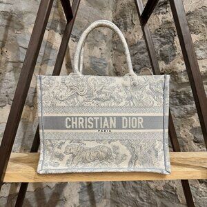 Dior 2021 Ecru Toile De Jouy Dioriviera Medium Book Tote Bag